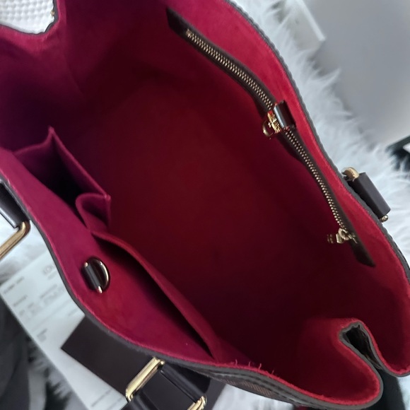 Louis Vuitton Damier Tote Bag - Picture 6 of 14